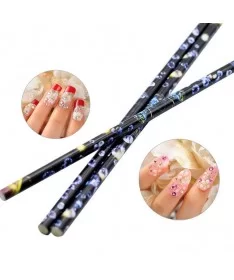 مداد نگین ناخن