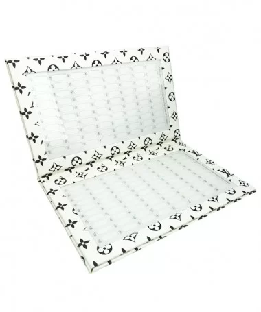 آلبوم کالیته ناخن 160 عددی لویی ویتون LOUIS VUITTON سفید