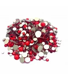 نگین ناخن قرمز